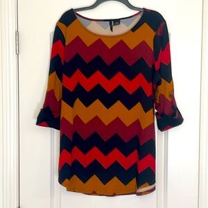 New Direction Chevron Print 3/4 Roll Tab Sleeve Earth Tones Colorful Shirt XL